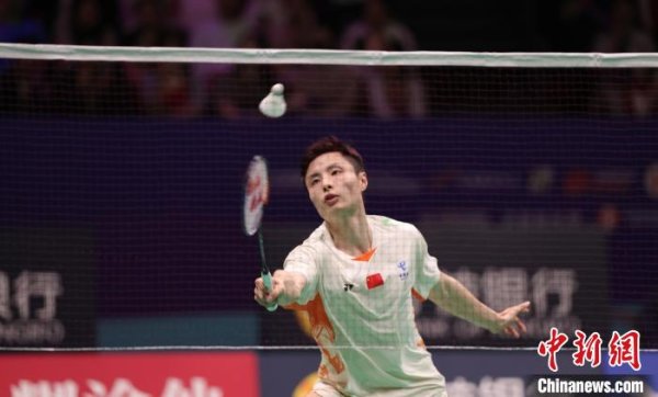 宝龙配资 羽毛球亚锦赛：国羽获14个八强席位 石宇奇将战骆建佑