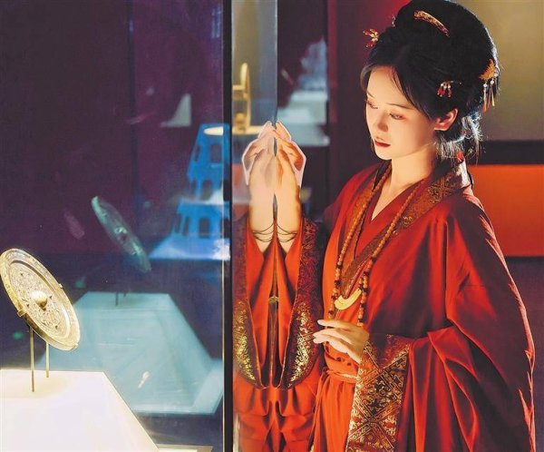 恒盈配资 馆城共生 “博”贯古今